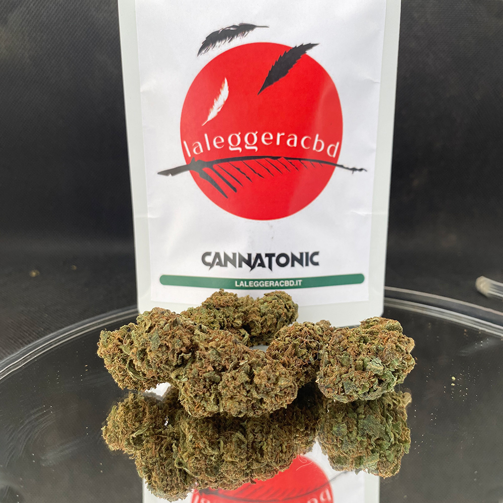 Cannatonic laleggeracbd Infiorescenze Cannabis Light Canapa